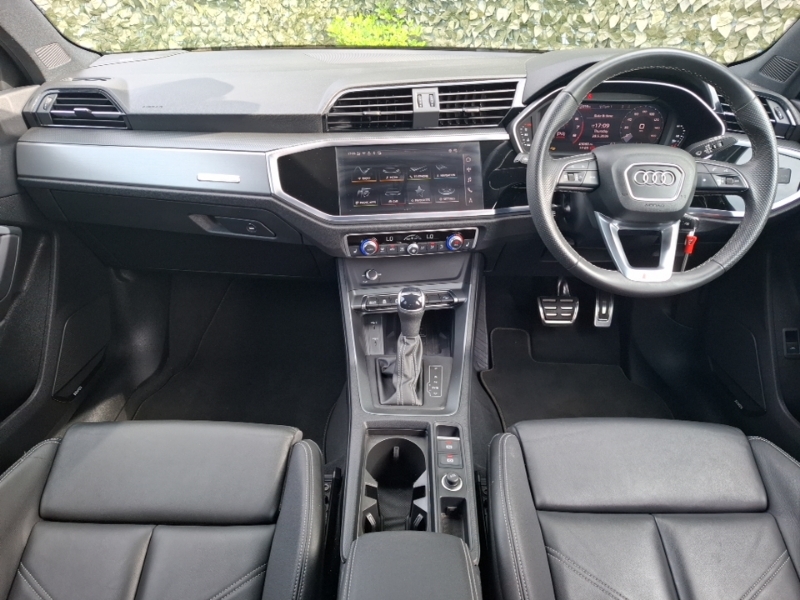 Audi Q3 35 Tfsi S Line S Tronic Leather LV74SFZ Blue #3