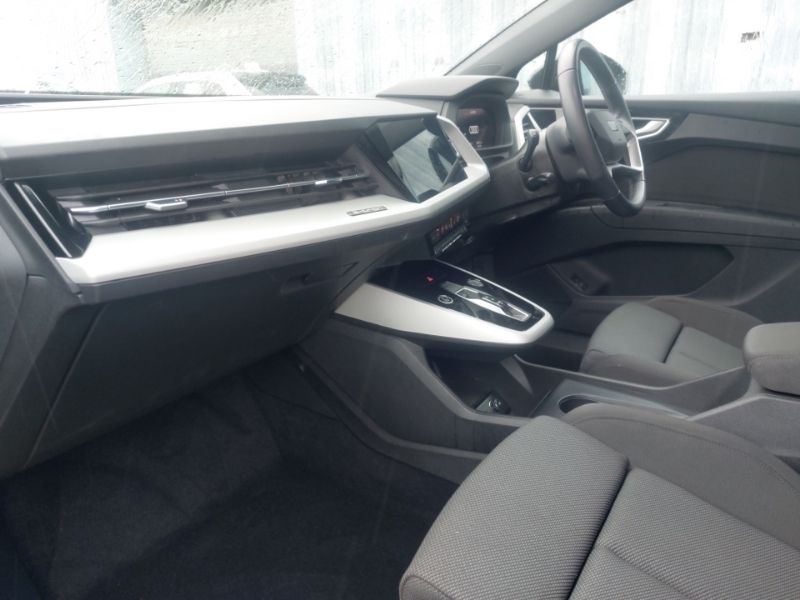 Audi Q4 E Tron 150Kw 40 82Kwh Sport Black #5