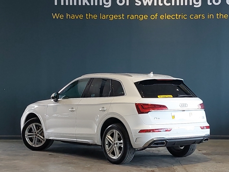 Audi Q5 45 Tfsi Quattro S Line S Tronic MT73FAA White #2