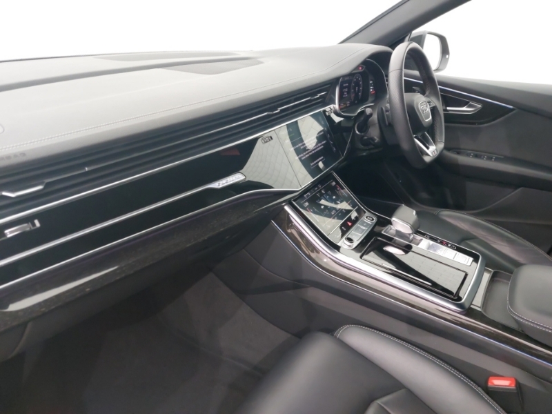 Audi Q8 55 Tfsi Quattro Black Edition Tiptronic Cs Black #5