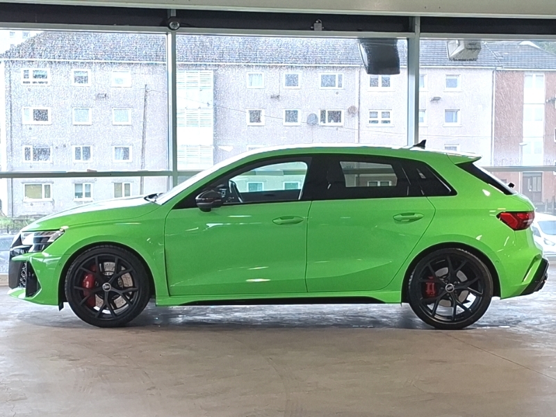 Audi RS3 Rs 3 Sportback Rs 3 Tfsi 400 S Tronic Green #4