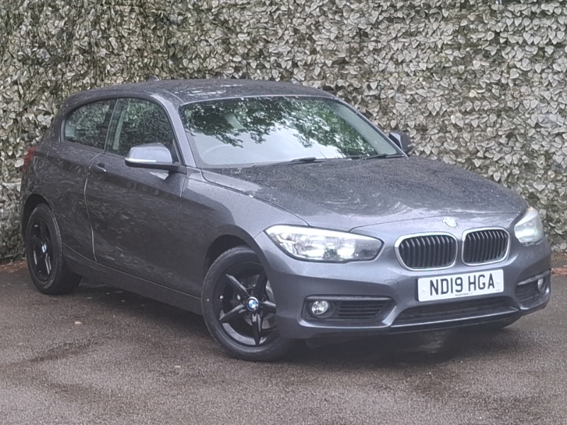 BMW 1 Series 118I 1.5 Se Navservotronic Grey