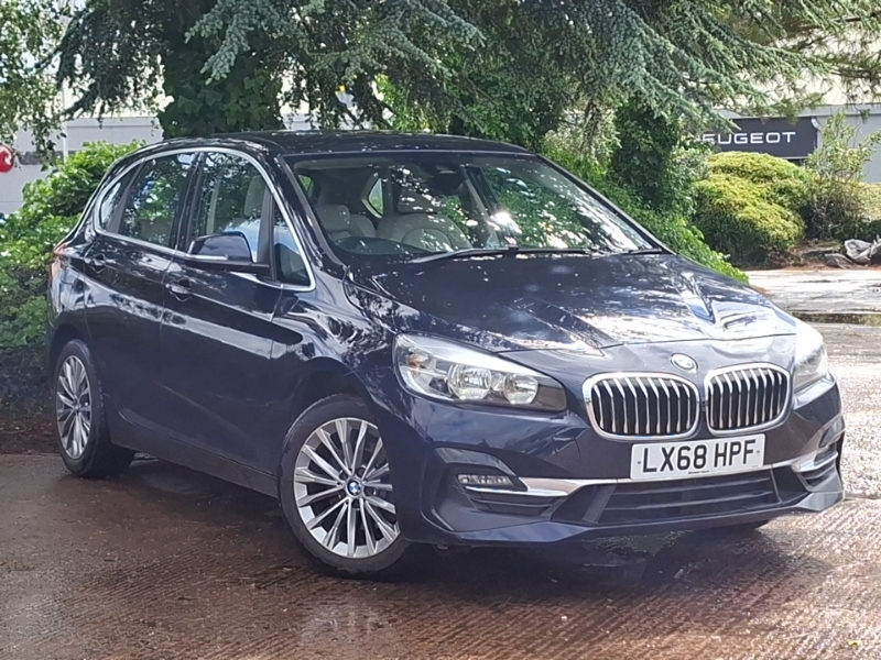 BMW 2 Series 220I Luxury Dct Blue