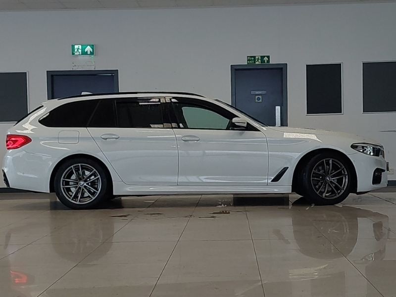 BMW 5 Series 520D M Sport White #3