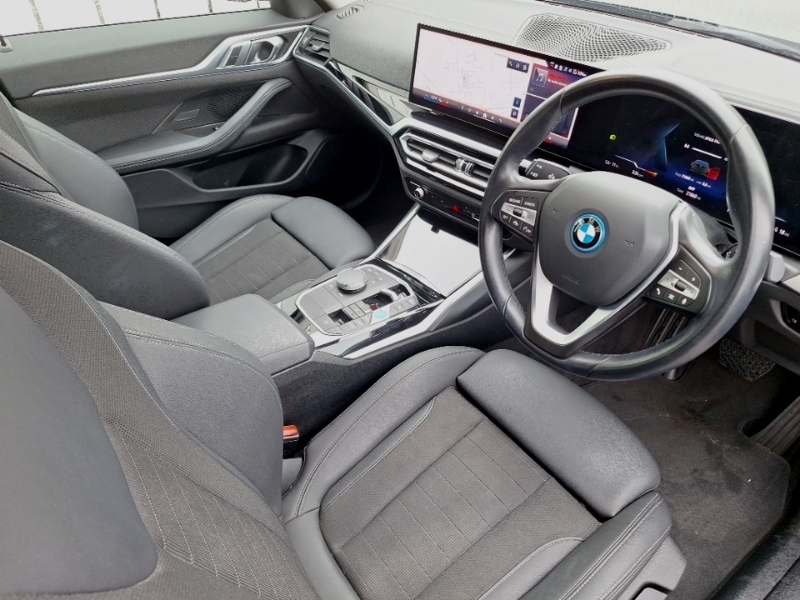 BMW i4 210Kw Edrive35 Sport 70Kwh Green #6