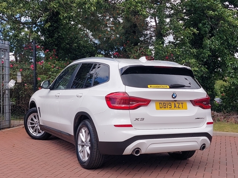 BMW X3 Xdrive20d Se Step DB19AZT White #2