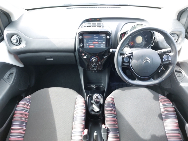 Citroen C1 1.0 Vti 72 Shine White #3