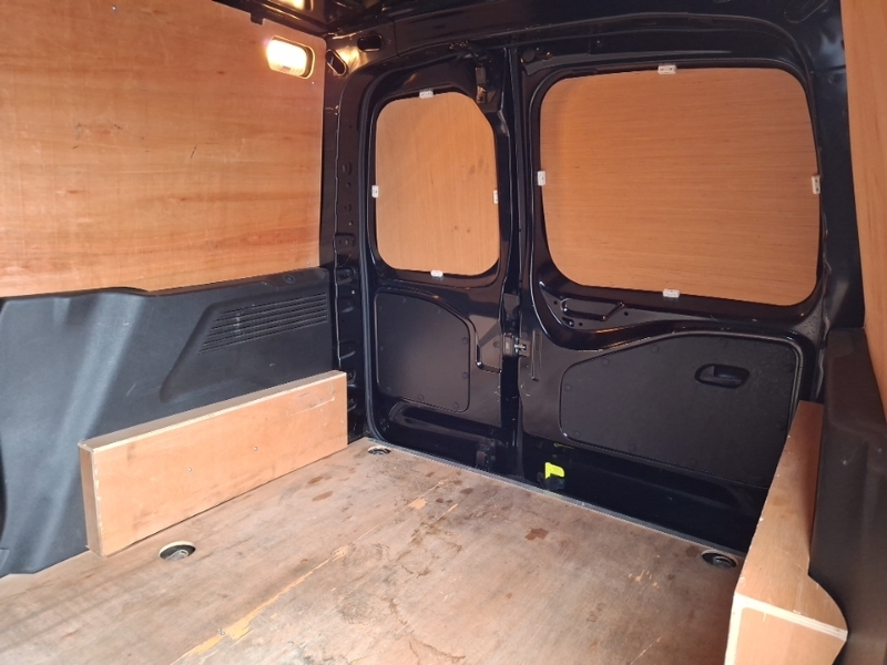Citroen Berlingo 1.5 Bluehdi 650Kg Enterprise Ed 100Ps 6 Spd Ss Black #6