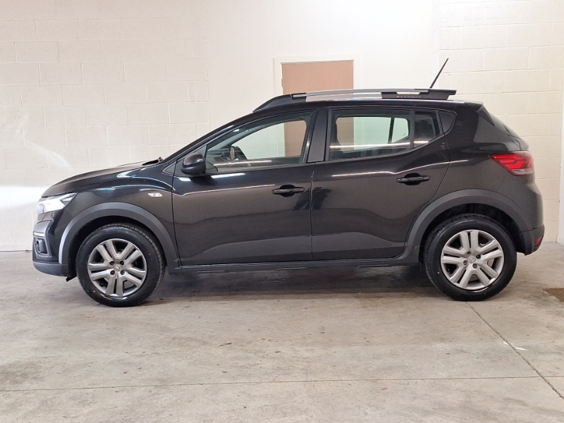 Dacia Sandero Stepway 1.0 Tce Comfort DE72EFU Black #4