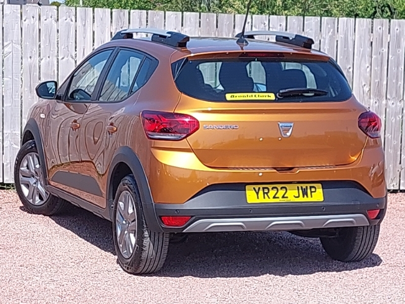 Dacia Sandero Stepway 1.0 Tce Comfort YR22JWP Orange #2