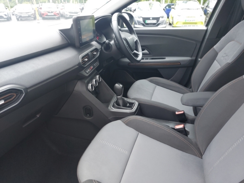 Dacia Sandero Stepway 1.0 Tce Extreme Cvt SL24YHC Green #5