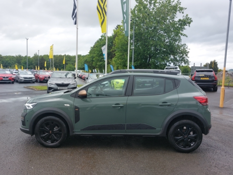 Dacia Sandero Stepway 1.0 Tce Extreme Cvt SL24YHC Green #4