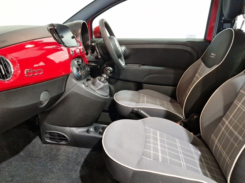 Fiat 500 1.0 Mild Hybrid Lounge YE70HXX Red #5