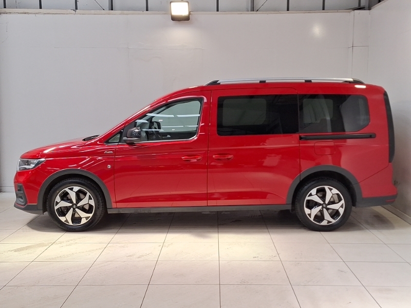 Ford Tourneo Connect 2.0 Ecoblue Active 7 Seat Red #4