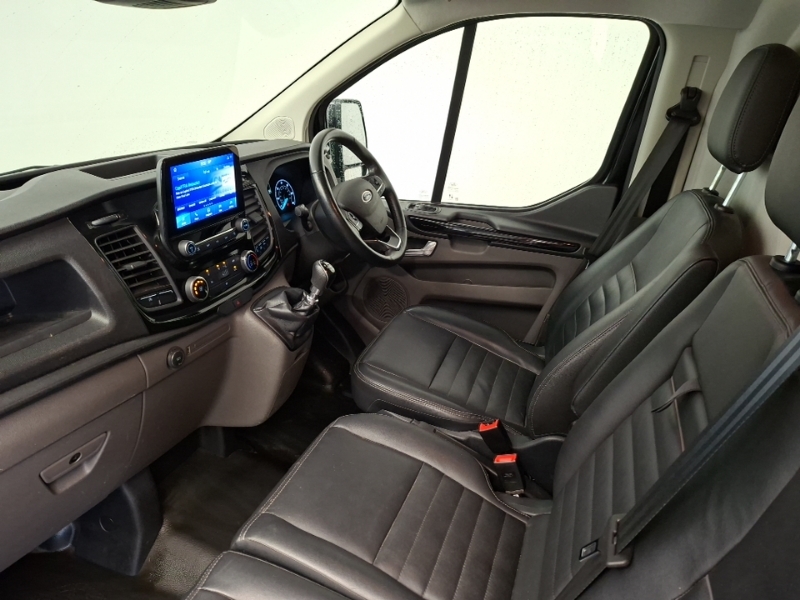 Ford Transit Custom 2.0 Ecoblue 170Ps Low Roof Trail Van YM21LZA Black #5