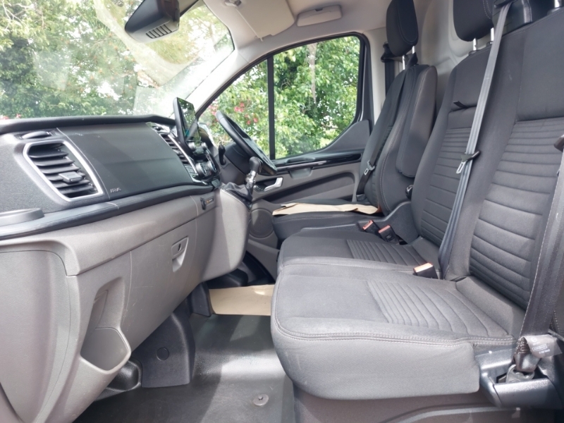 Ford Transit Custom 2.0 Ecoblue 130Ps Low Roof Limited Van DV22WJU Grey #5