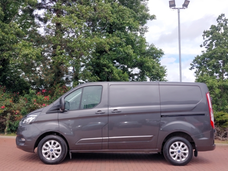 Ford Transit Custom 2.0 Ecoblue 130Ps Low Roof Limited Van DV22WJU Grey #4
