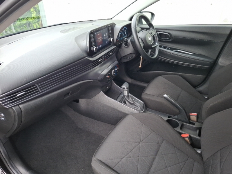 Hyundai Bayon 1.0 Tgdi 48V Mhev Se Connect Dct OV73KUH Black #5