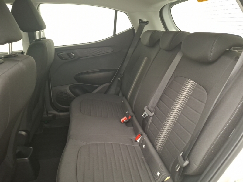 Hyundai I10 1.0 63 Advance Nav EF25YFJ Grey #6
