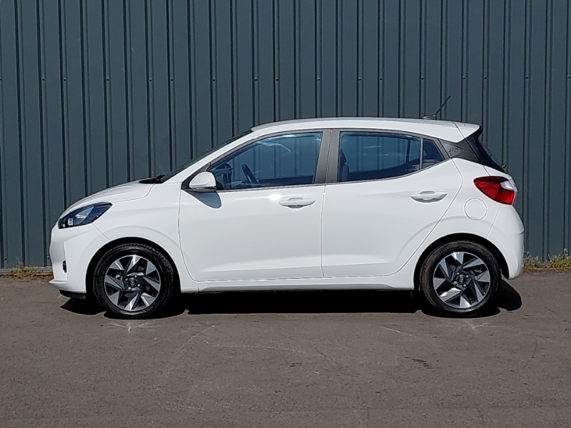 Hyundai I10 1.2 79 Advance Nav White #4