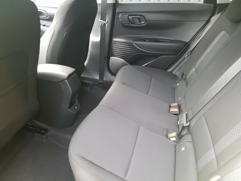 Hyundai I20 1.0T Gdi 90 Tech Line  Green #6