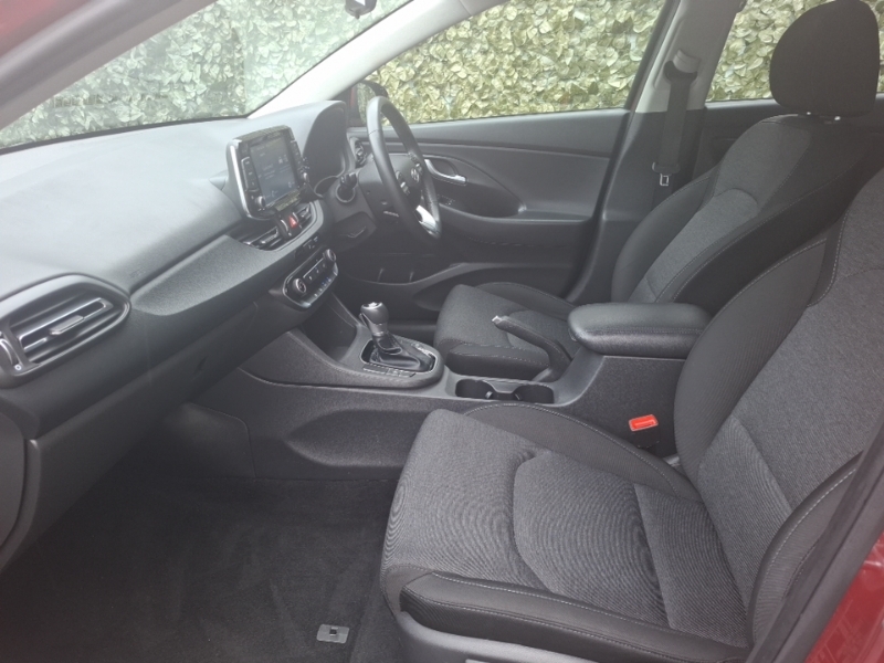 Hyundai I30 1.0T Gdi Se Connect Dct YP23WKA Red #5