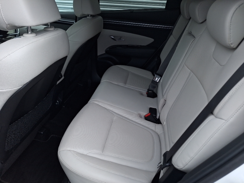 Hyundai Tucson 1.6 Tgdi Ultimate 2Wd DY22VNM White #6