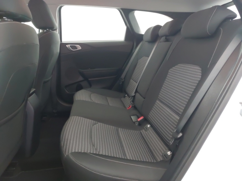 Kia Ceed 1.0T Gdi Isg 2 KN72BYT White #6
