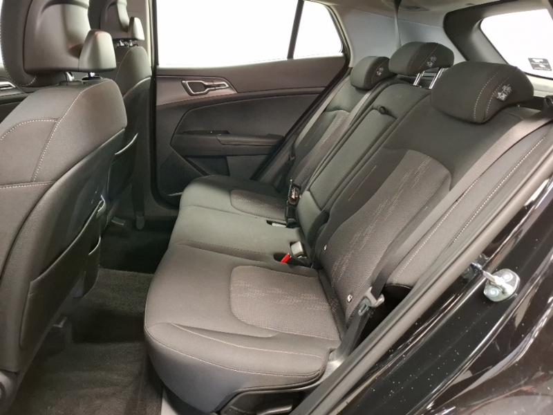 Kia Sportage 1.6T Gdi Pure Black #6