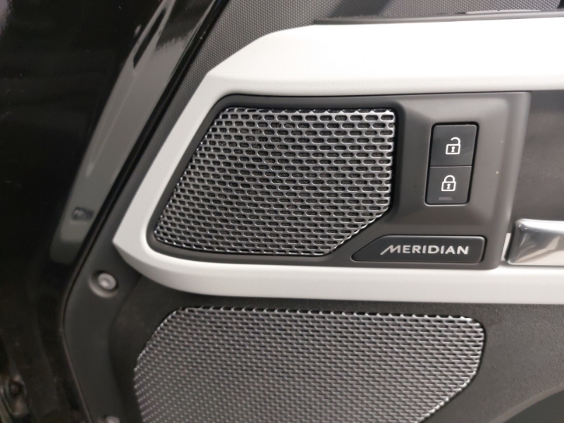 Land Rover Defender 90 90 X-dynamic Hse Black #17