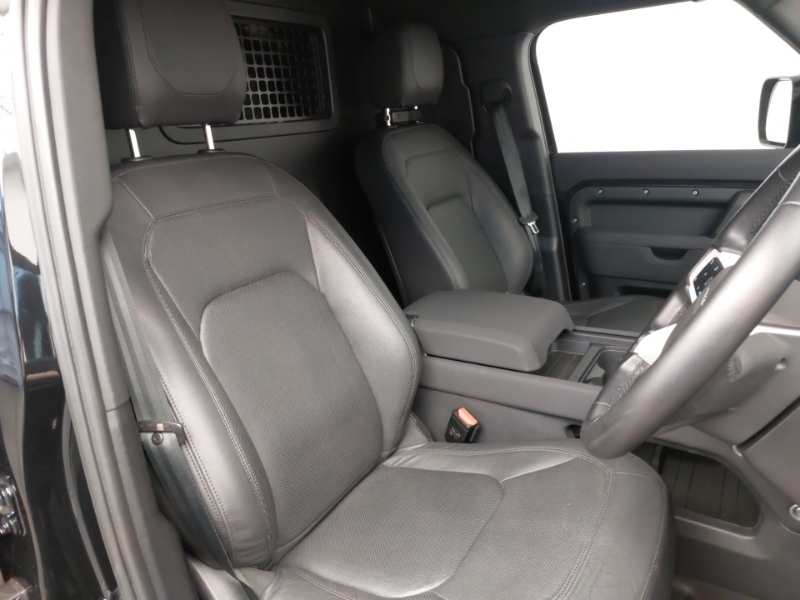 Land Rover Defender 90 90 X-dynamic Hse Black #11
