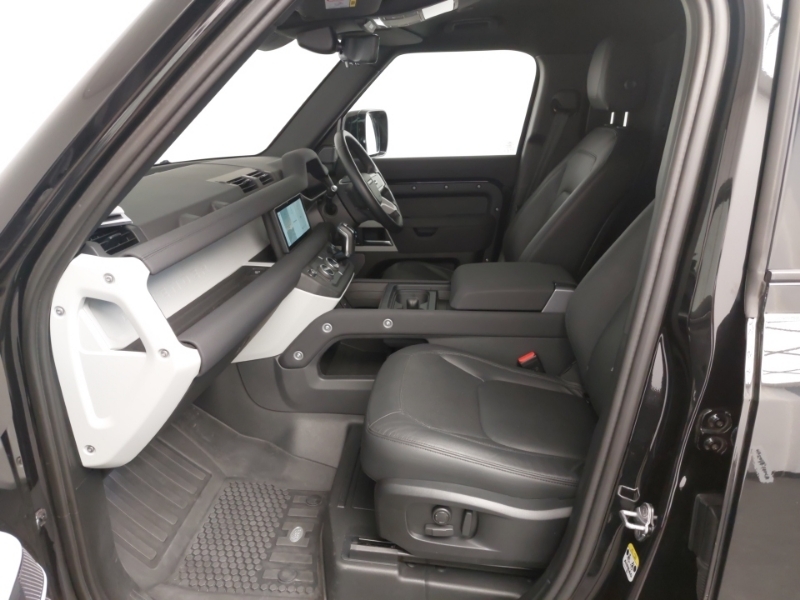 Land Rover Defender 90 90 X-dynamic Hse Black #7