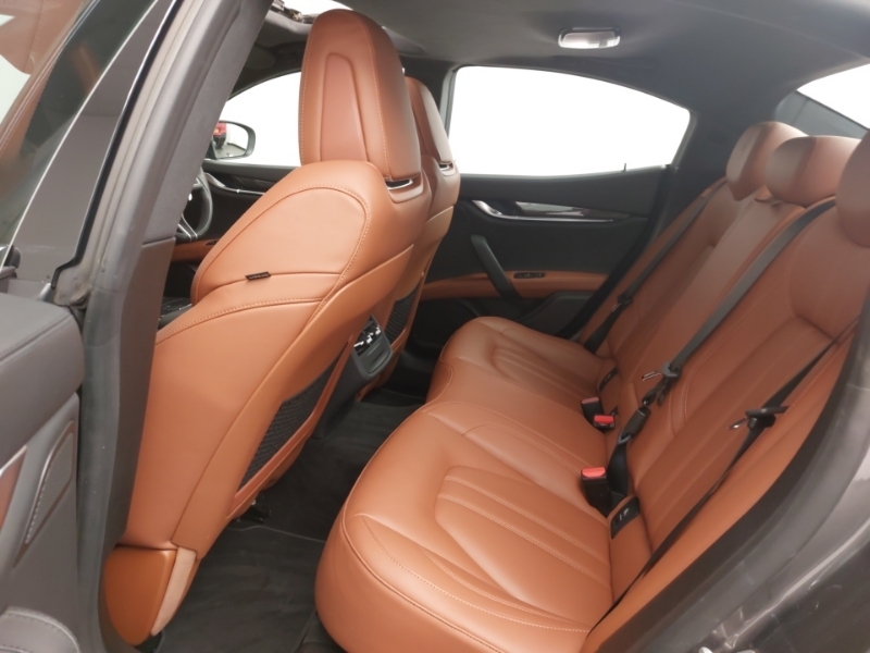 Maserati Ghibli Gt Black #12