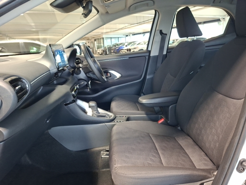Mazda 2 1.5I Hybrid Centre Line Cvt White #6