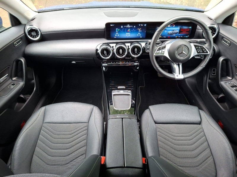 Mercedes-Benz CLA Class Cla 180 Sport Edition Tip KM25UYF Blue #3