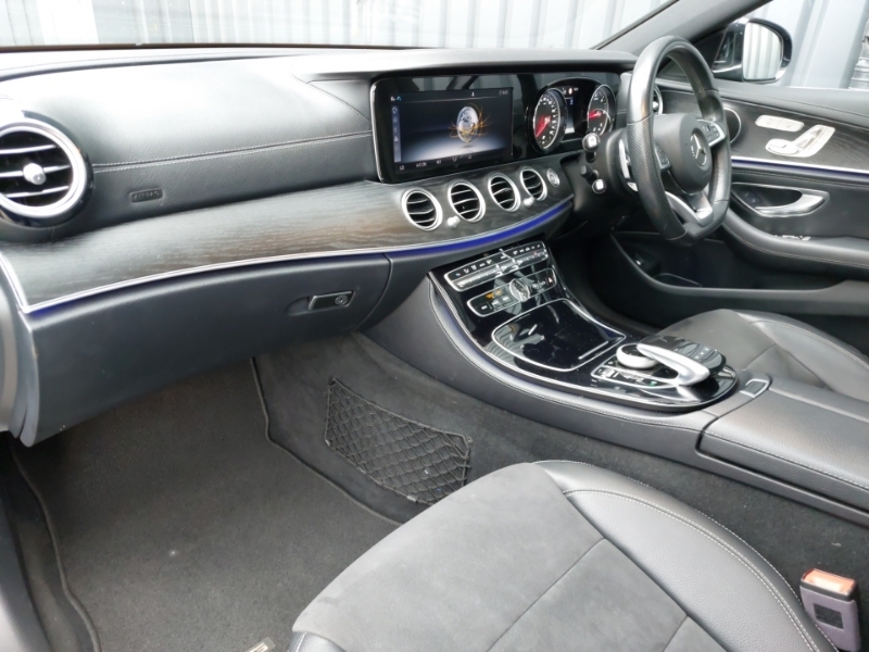 Mercedes-Benz E Class E220d Amg Line Premium 9G-tronic SM18AUE Black #5