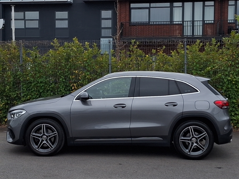Mercedes-Benz GLA Class Gla 180 Amg Line Executive Grey #4