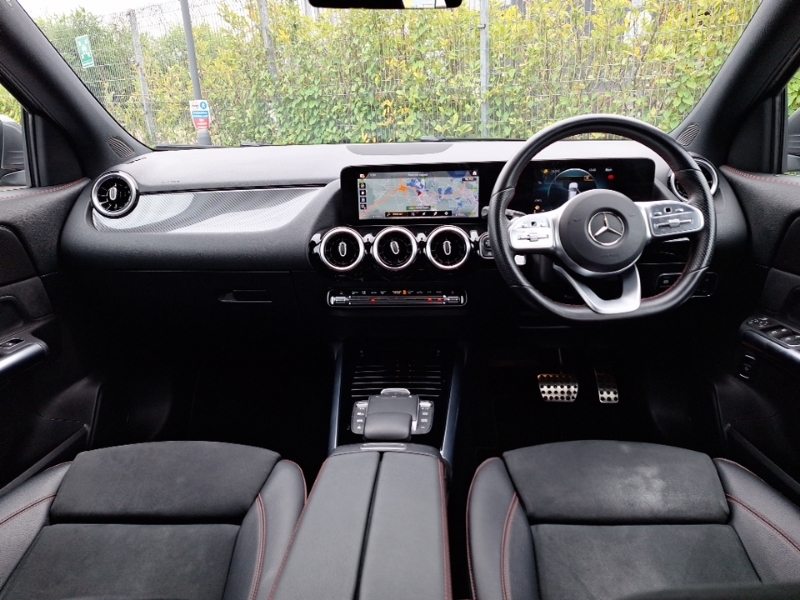 Mercedes-Benz GLA Class Gla 180 Amg Line Executive Grey #3