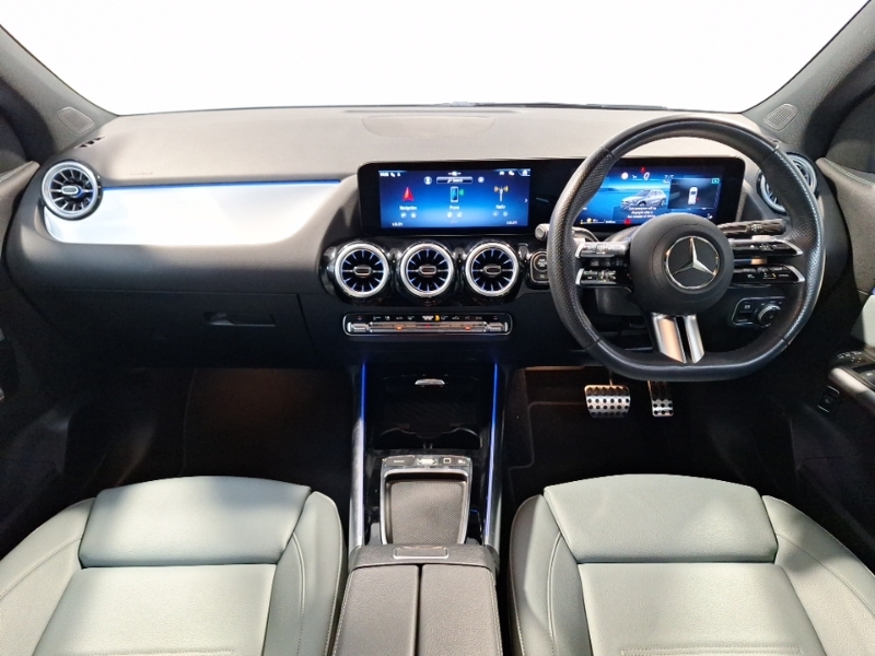 Mercedes-Benz GLA Class Gla 200 Amg Line Premium EJ74ZNG Grey #3