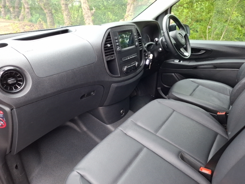Mercedes-Benz Vito 114 Cdi Pro 9-Seater 9G-tronic White #5