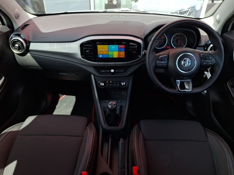 MG MG3 1.5 Vti-tech Exclusive Navigation SB24ZVJ White #3