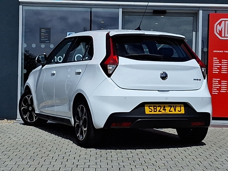 MG MG3 1.5 Vti-tech Exclusive Navigation SB24ZVJ White #2