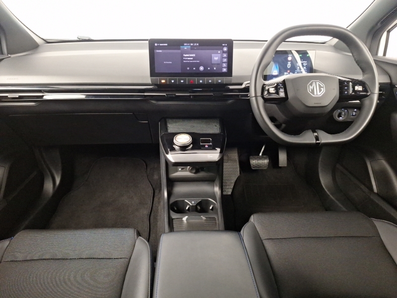 MG MG4 150Kw Trophy Ev Long Range 64Kwh PF23AUL White #3