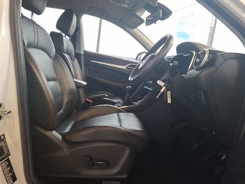 MG ZS 1.5 Vti-tech Exclusive SD22WXL White #5