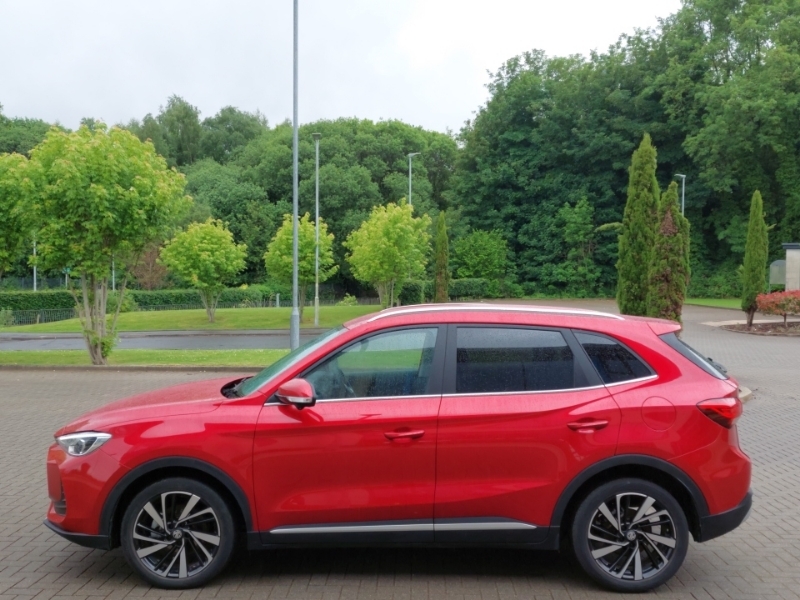 MG ZS 1.5 Hybrid Trophy LC25YTO Red #4