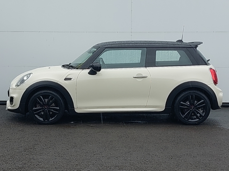 Mini Hatch 1.5 Cooper Sport II YG20HVZ White #4