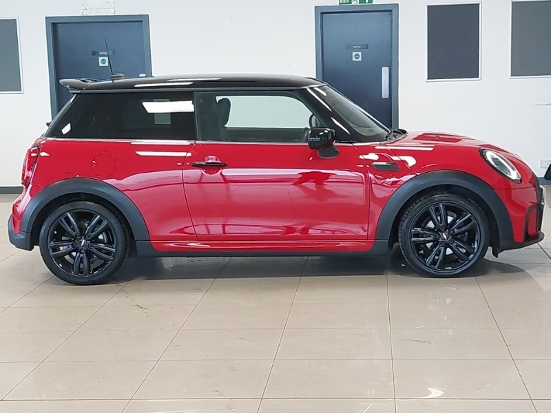 Mini Hatch 1.5 Cooper Sport SA23TJZ Red #3