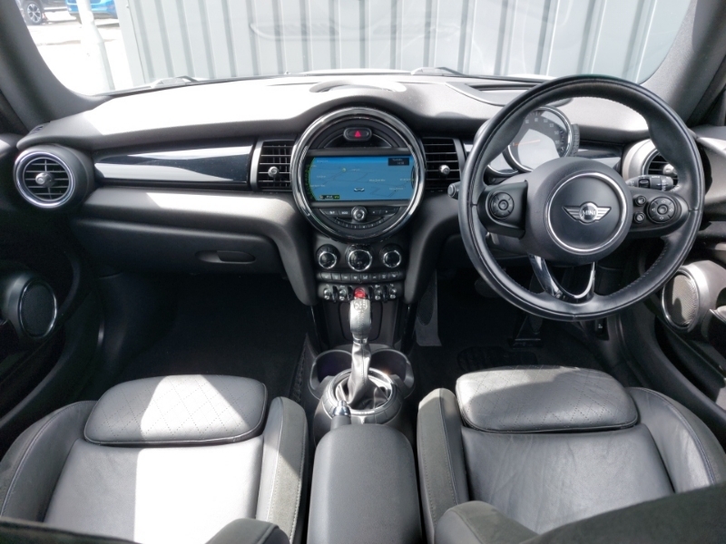 Mini Hatch 1.5 Cooper Grey #3