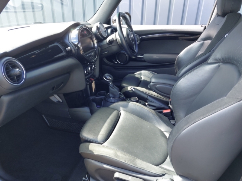Mini Hatch 1.5 Cooper Grey #5