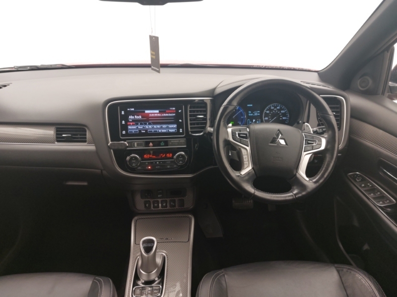 Mitsubishi Outlander 2.4 Phev 4H SO19CAX Red #3